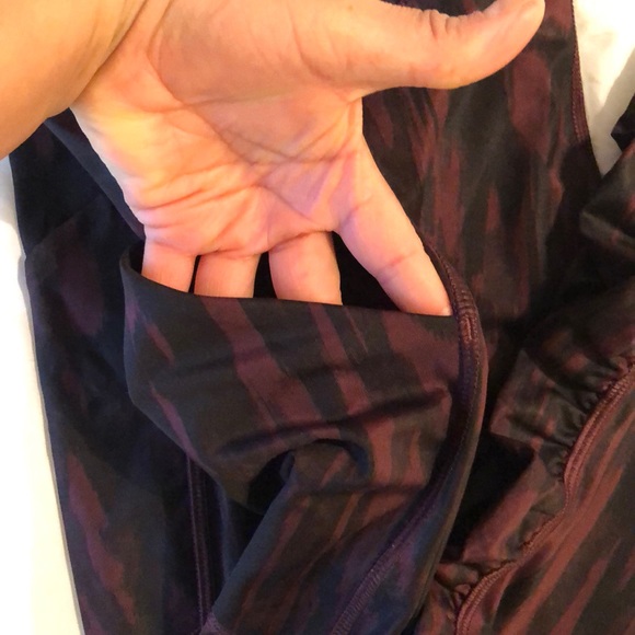 Lululemon full length leggings - Picture 5 of 12